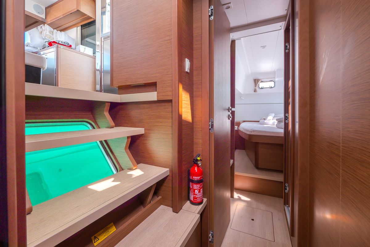 Cabin on Blue Eyes, a Lagoon 40 catamaran at Split, Croatia