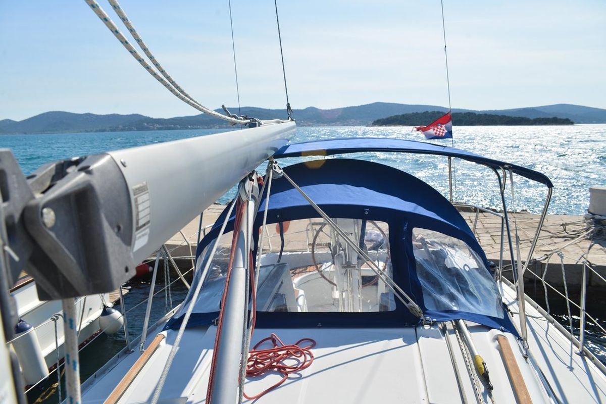 Deck of Despina, a Beneteau Oceanis Clipper 323 sailboat at Grad Biograd na Moru, Croatia