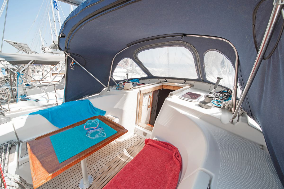 Deck of Aeolus, a Hanse Yachts Hanse 400 sailboat at Preveza, Greece