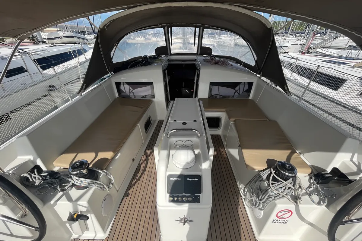 Cockpit of Petra, a Jeanneau Sun Odyssey 440 sailboat at Općina Sukošan, Croatia