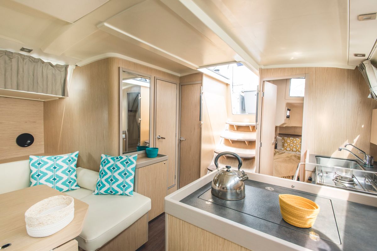 Galley of Hydros, a Beneteau Oceanis 41.1 sailboat at Rosignano Solvay, Italy