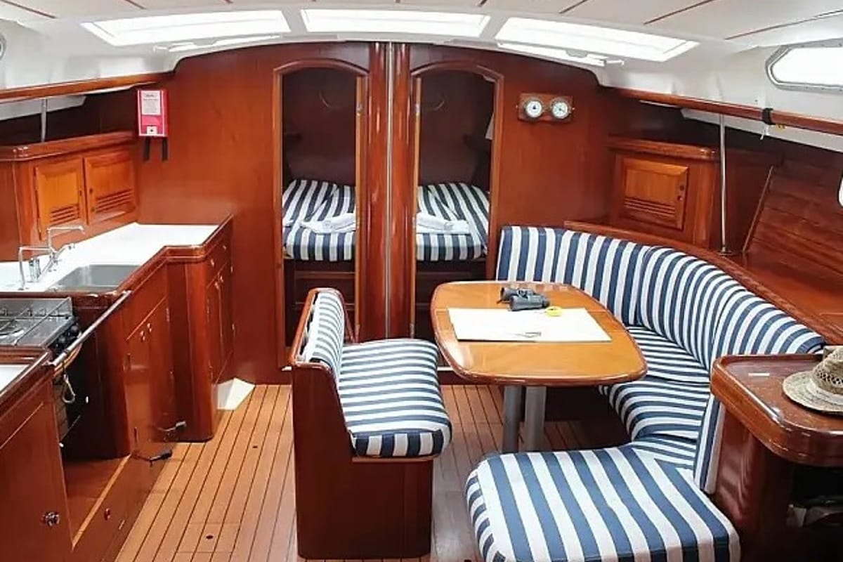 Salon of Pigasos, a Beneteau Oceanis Clipper 473 sailboat at Municipal Unit of Lefkada, Greece