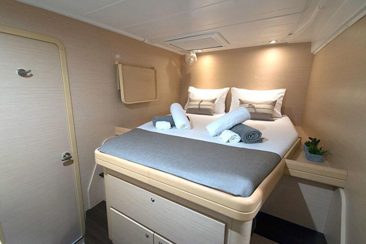Cabin on Nirvana, a Lagoon 421 catamaran at Municipal Unit of Lefkada, Greece