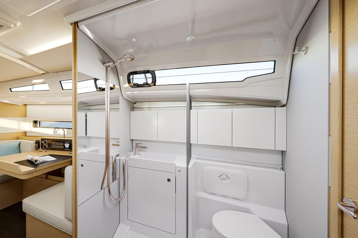 Exterior view of Tizon, a Jeanneau Sun Odyssey 415 sailboat at es Jonquet, Spain