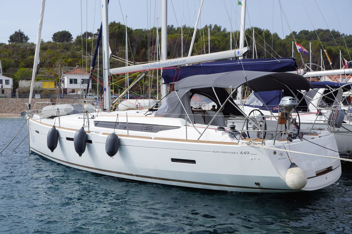 Exterior view of Port Royal, a Jeanneau Sun Odyssey 449 sailboat at Rogač, Croatia