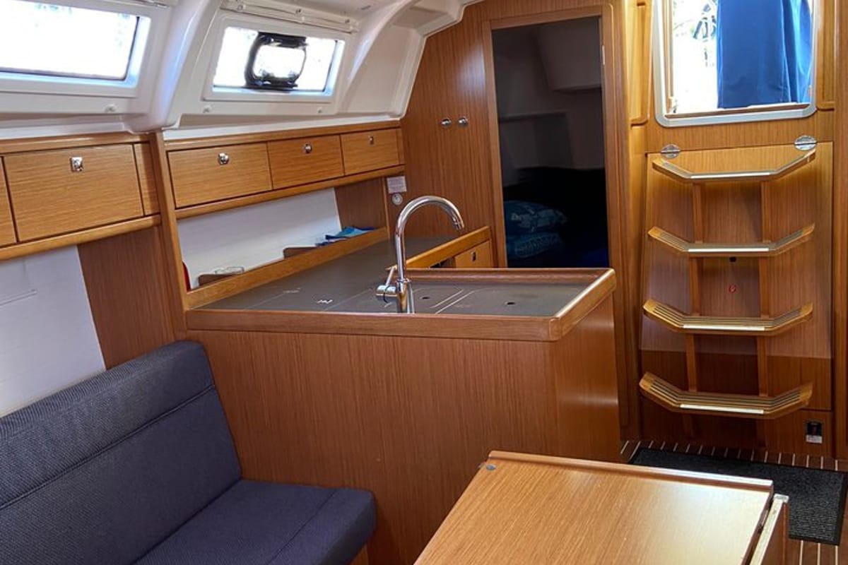 Salon of Into the Blue, a Bavaria Cruiser 37 sailboat at Općina Vrsar, Croatia