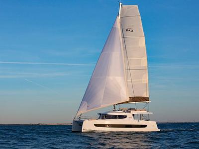 Exterior view of Sky Star, a Bali 4.4 catamaran at Tourlos, Greece