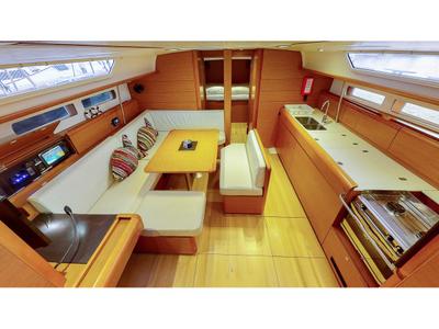 Salon of Hadi, a Jeanneau Sun Odyssey 469 sailboat at Athens, Marina Delta Kallithea, Greece
