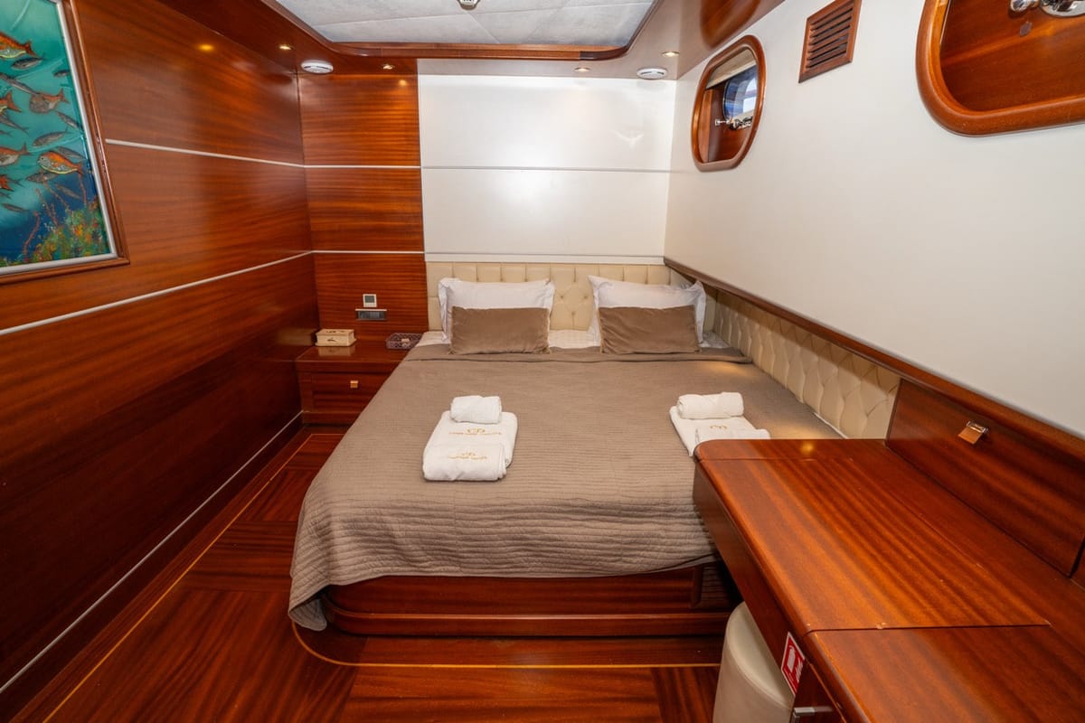 Cabin on CARPEDIEM 5, a Gulet Custom built 183 yacht at Bodrum, Turkey