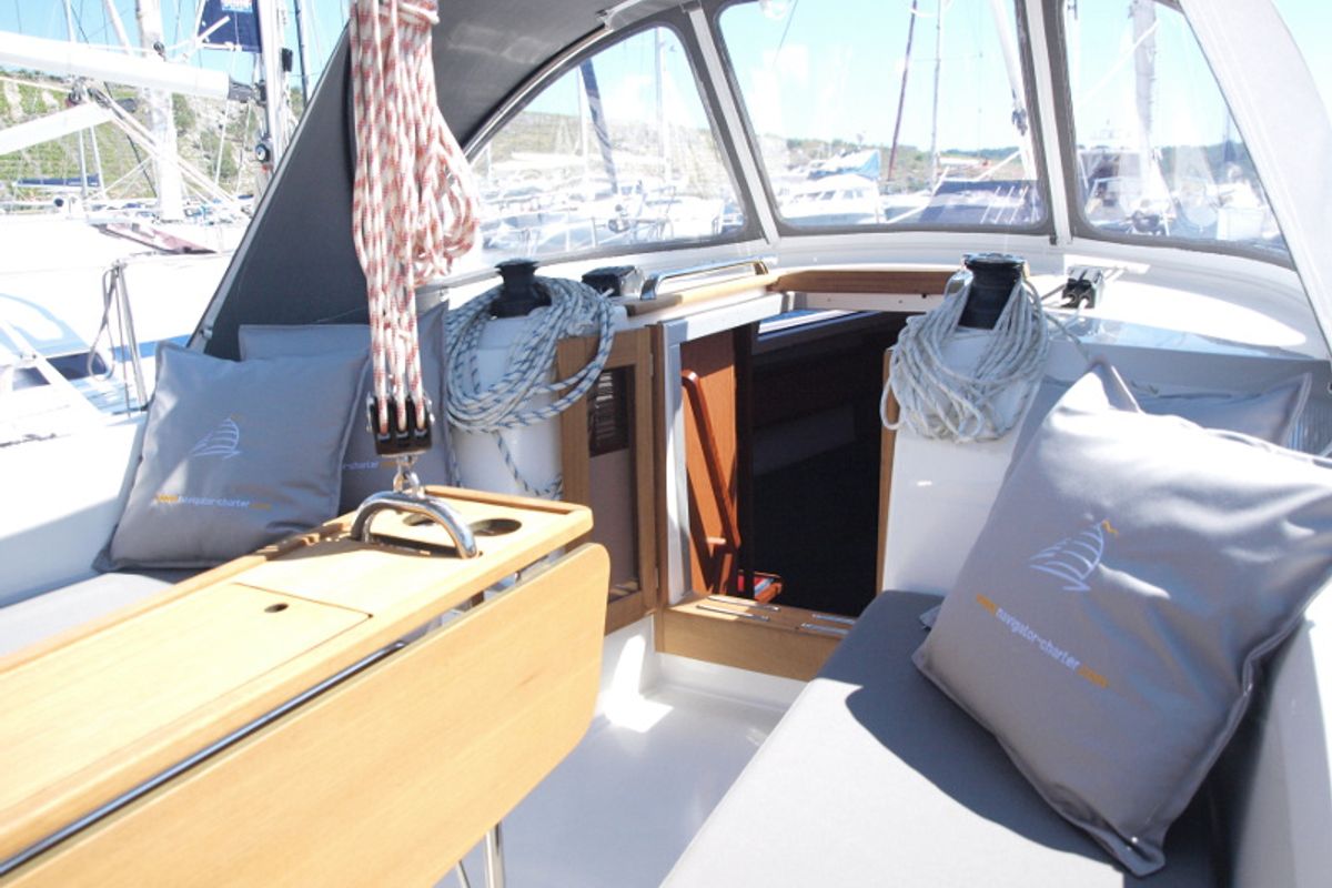 Deck of Sea Lion, a Bavaria Cruiser 33 sailboat at Primošten, Croatia