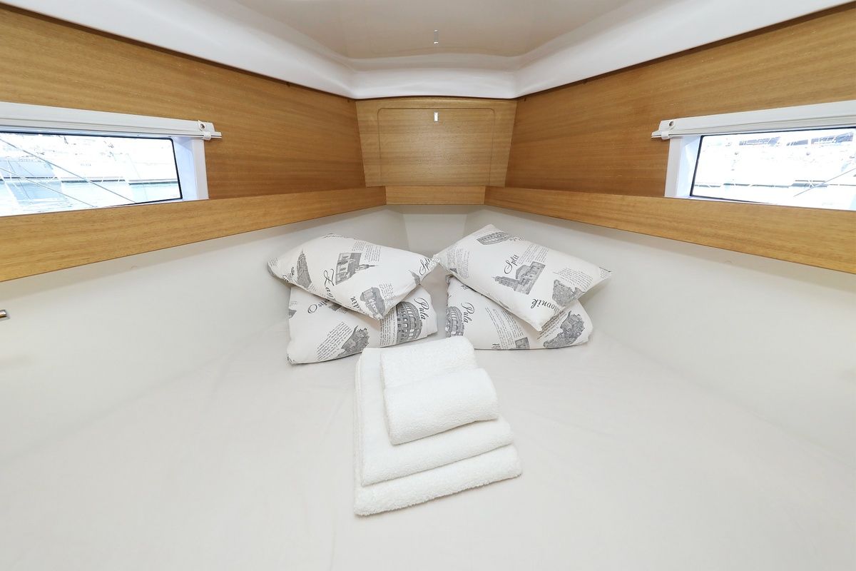 Cabin on Moon Pearl, a Elan Impression 45.1 sailboat at Grad Biograd na Moru, Croatia