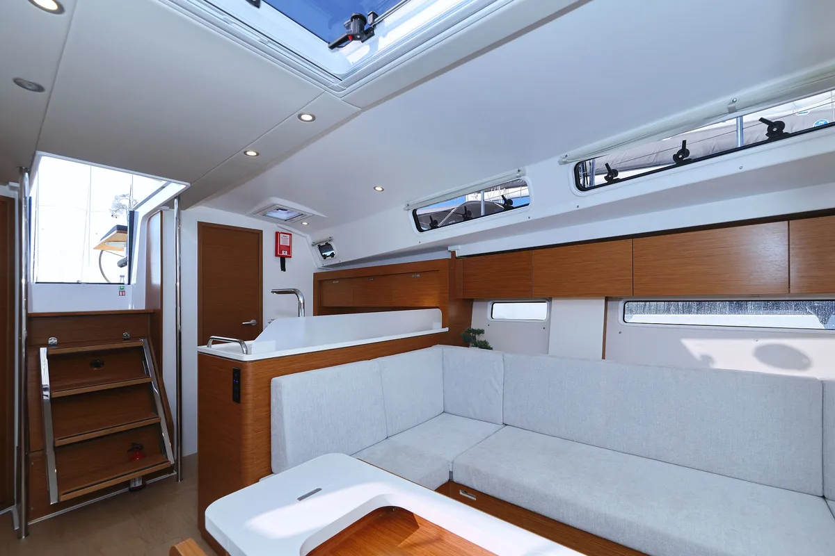 Salon of Cleo, a Hanse Yachts Hanse 410 sailboat at Općina Sukošan, Croatia