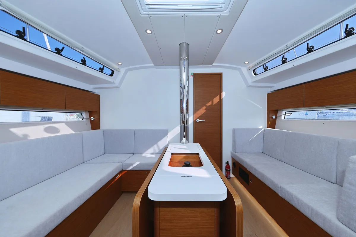Salon of Cleo, a Hanse Yachts Hanse 410 sailboat at Općina Sukošan, Croatia