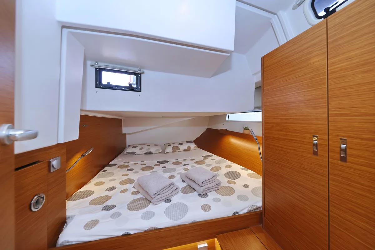 Cabin on Cleo, a Hanse Yachts Hanse 410 sailboat at Općina Sukošan, Croatia