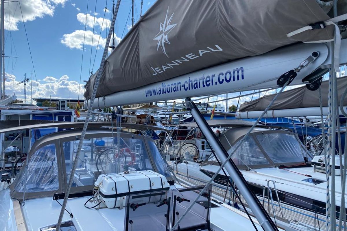 Deck of Alboran Pacharan (Cabo Verde), a Jeanneau Sun Odyssey 519 sailboat at Murdeira, Cape Verde