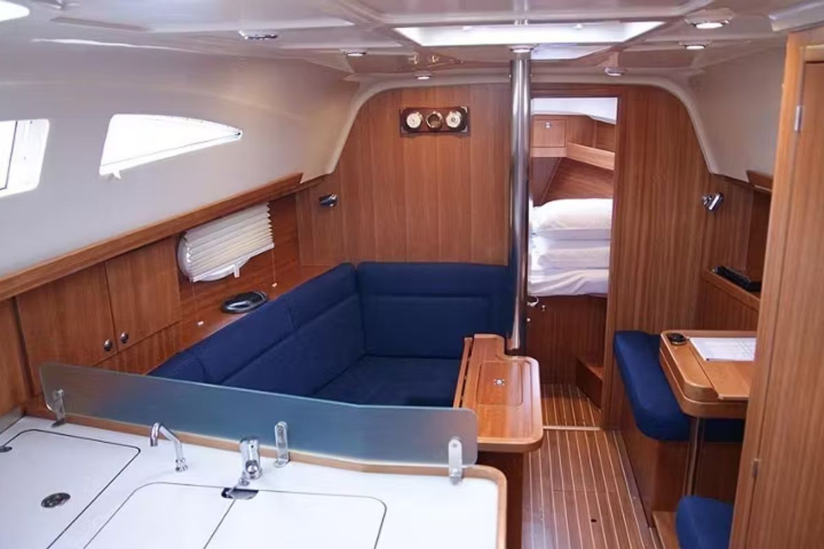 Salon of Patriot, a Elan 344 Impression sailboat at Mali Lošinj, Croatia