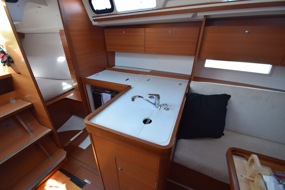 Galley of Vittoria, a Dufour 335 Grand Large sailboat at Nieuwpoort, Belgium