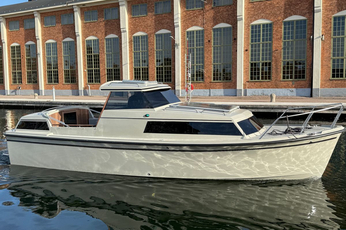 Exterior view of Safir, a Naviga Nordica T 40 motorboat at Motala, Sweden