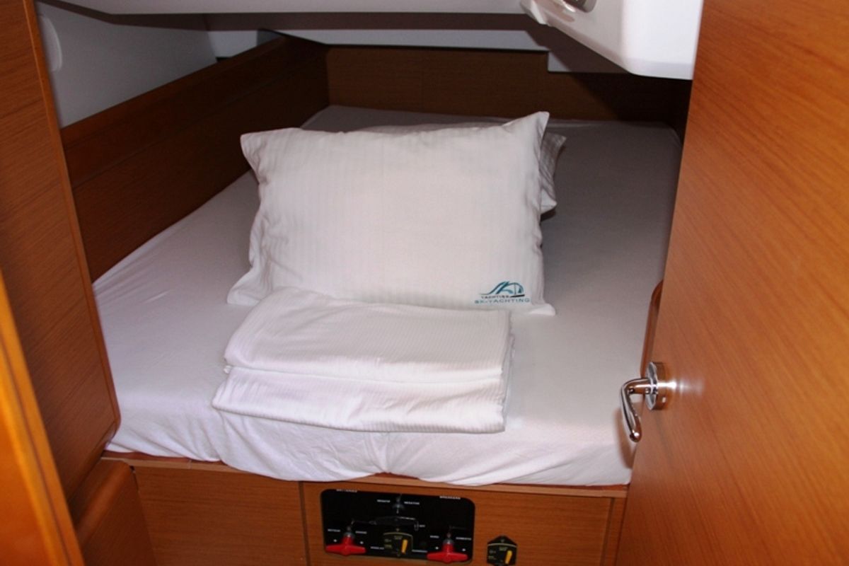 Cabin on Code, a Jeanneau Sun Odyssey 439 sailboat at Marmaris, Turkey