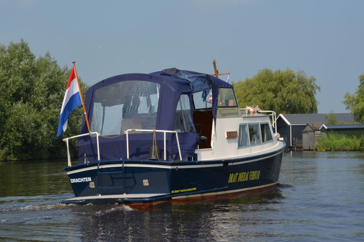 Exterior view of Quinto, a De Drait Doerak 850 OK motorboat at Drachten, Netherlands