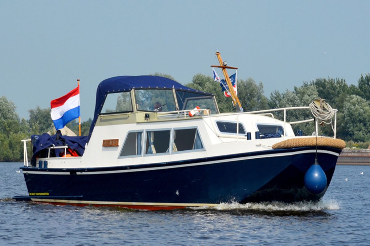 Exterior view of Quinto, a De Drait Doerak 850 OK motorboat at Drachten, Netherlands
