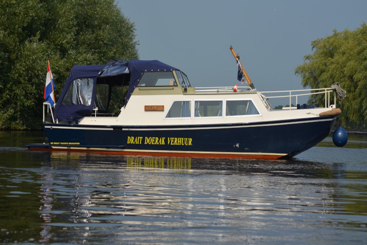 Exterior view of Quinto, a De Drait Doerak 850 OK motorboat at Drachten, Netherlands