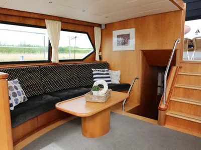 Salon of Royal, a Pacific Allure 155 motorboat at Heukelum, Netherlands