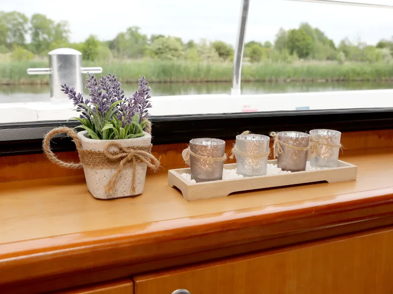 Salon of Royal, a Pacific Allure 155 motorboat at Heukelum, Netherlands