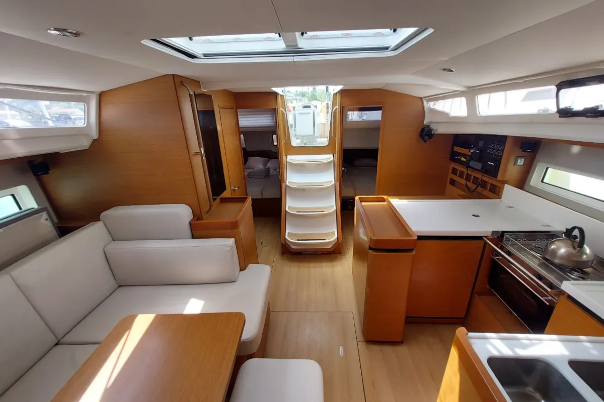Salon of Apollonas, a Jeanneau Sun Odyssey 440 sailboat at Gouvia, Greece