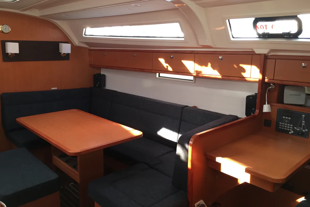 Salon of Erifyli, a Bavaria Cruiser 41 sailboat at Kos, Greece