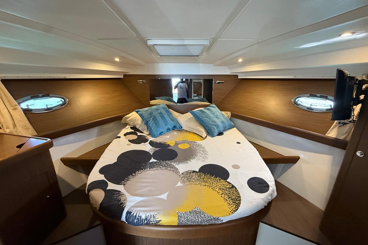 Antares 36, a Beneteau Antares 36 yacht at Grad Trogir, Croatia