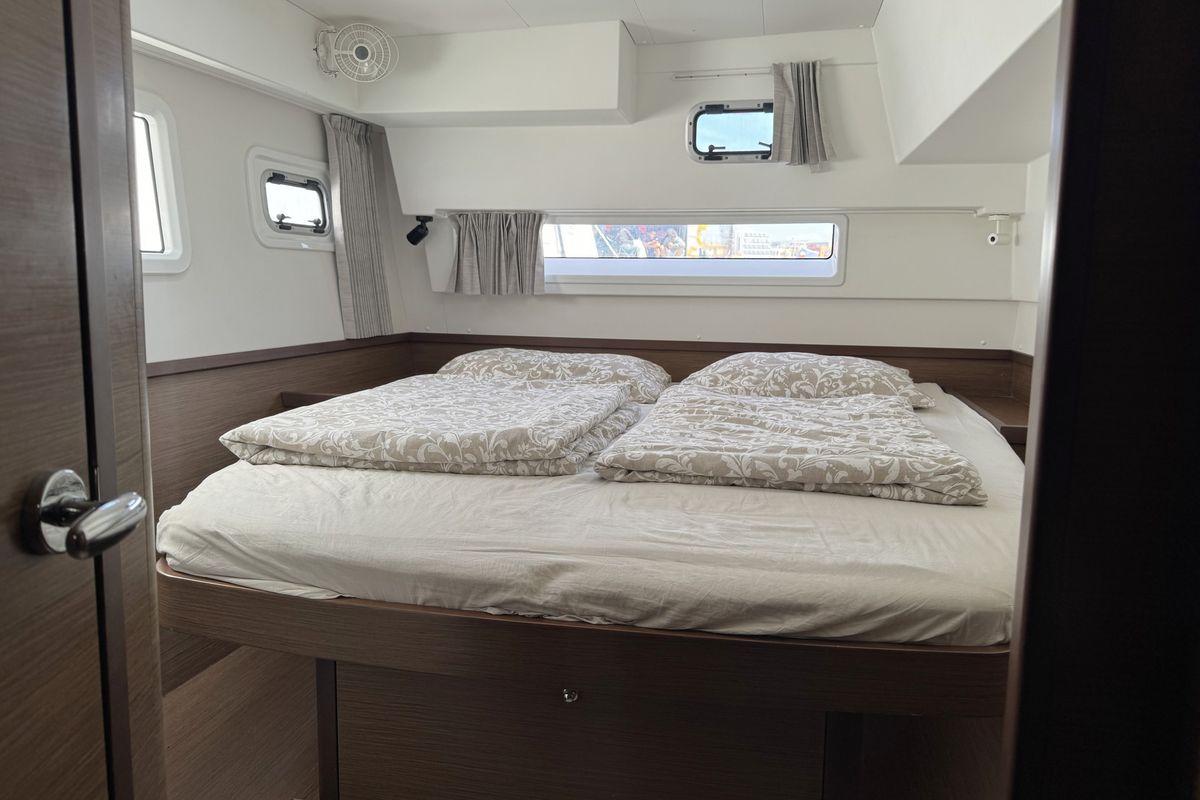 Cabin on Moonlight, a Lagoon 42 catamaran at Grad Pula, Croatia
