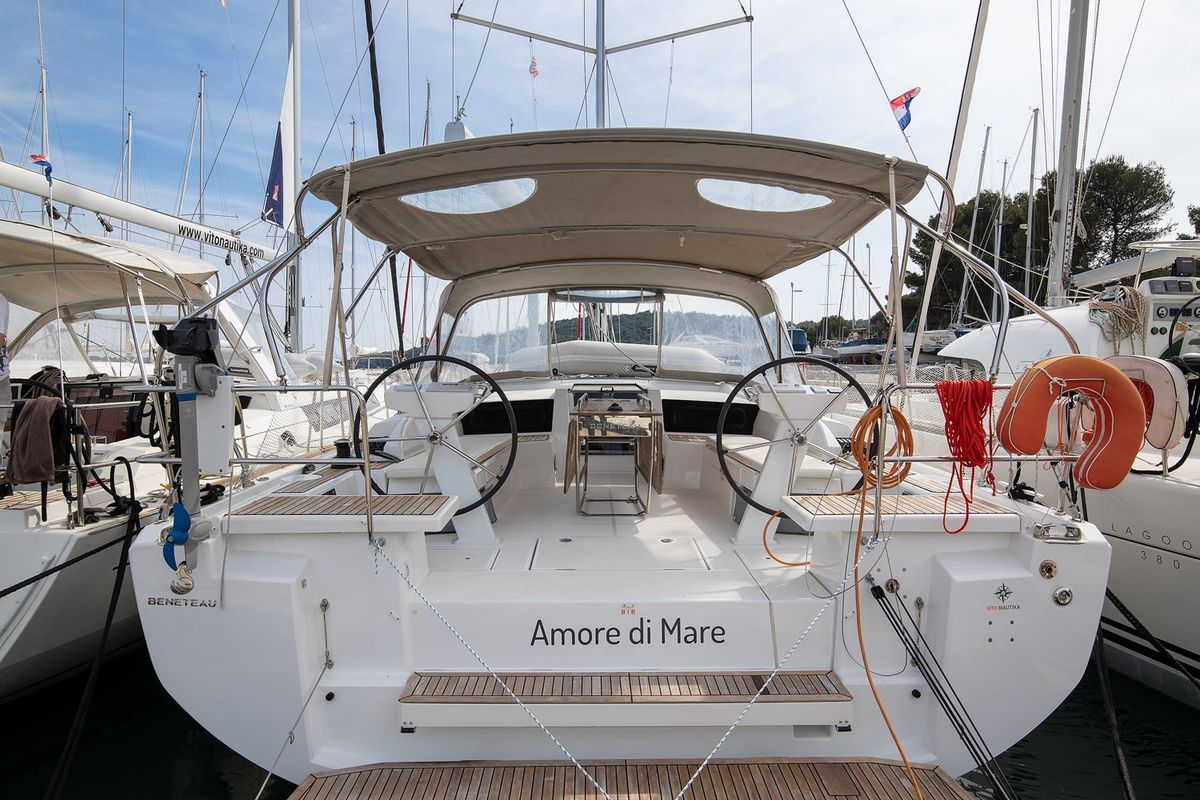 Cockpit of Amore di Mare, a Beneteau Oceanis 46.1 sailboat at Općina Medulin, Croatia