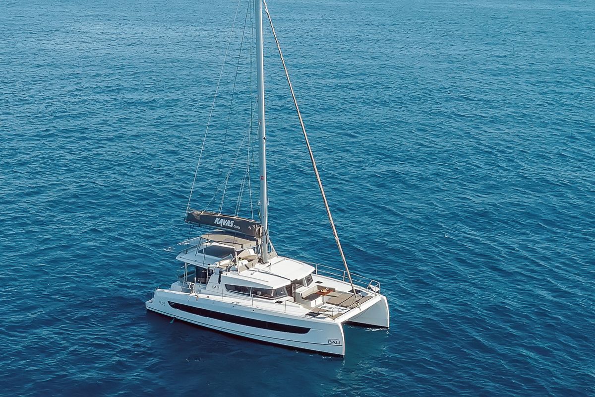 Exterior view of Kos 42.3, a Bali 4.2 catamaran at Municipal Unit of Lefkada, Greece