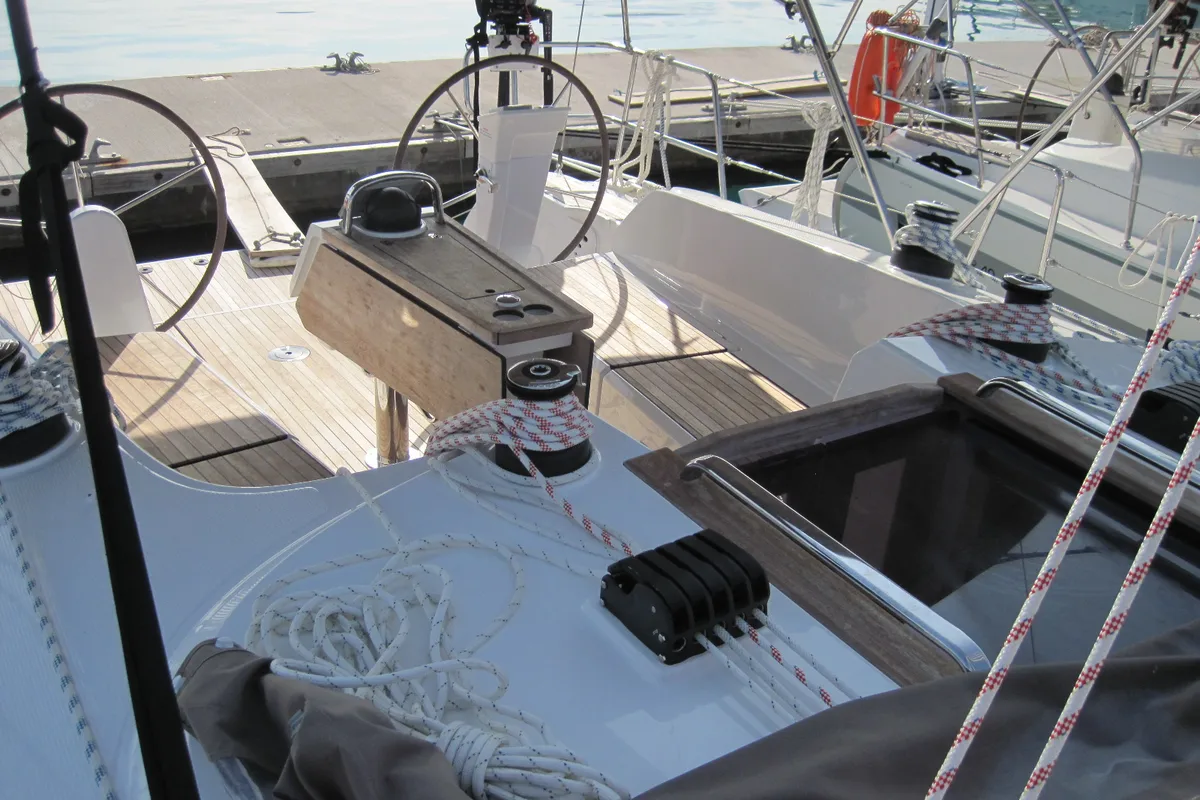 Vittoria, a Bavaria Cruiser 41 sailboat at Capo d'Orlando, Italy