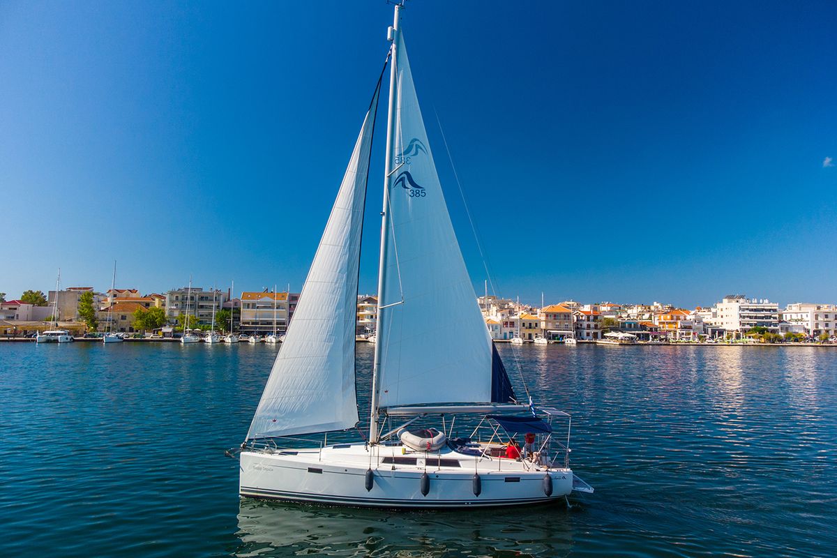 Exterior view of Happy Impuls, a Hanse Yachts Hanse 385 sailboat at Preveza, Greece