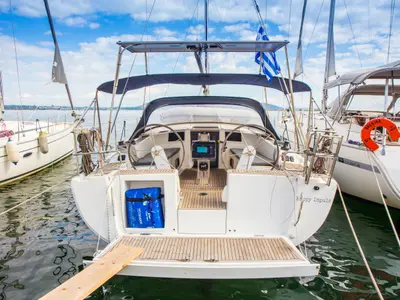 Cockpit of Happy Impuls, a Hanse Yachts Hanse 385 sailboat at Preveza, Greece