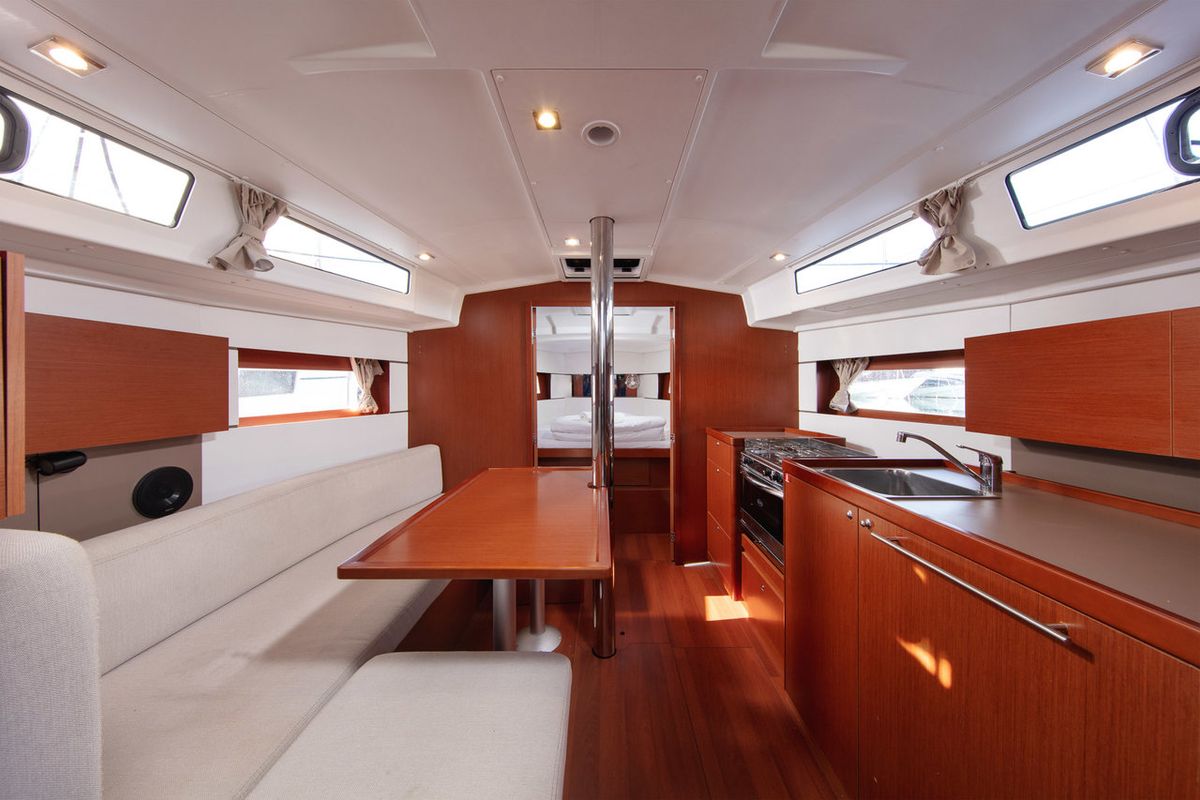 Cabin on Anima Maris III, a Beneteau Oceanis 38.1 sailboat at Split, Croatia