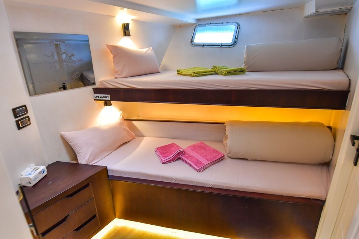 Cabin on Bunk bed cabin lower deck 2, a Gulet Luxury Motor Yacht motorboat at Sharm El Sheikh, Egypt