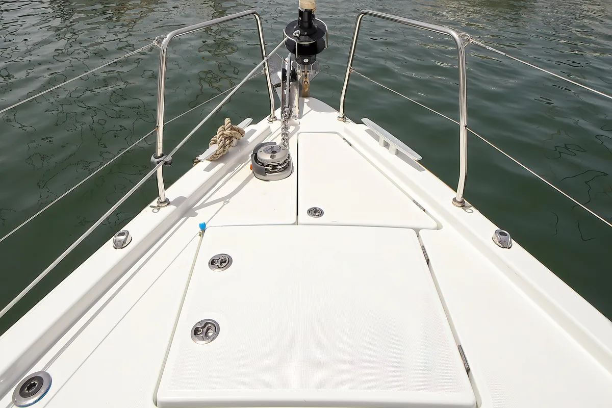 Deck of Eonia, a Beneteau Oceanis 46.1 sailboat at Olbia, Italy
