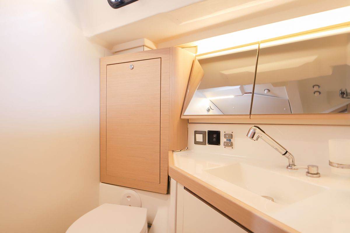 Head on Eonia, a Beneteau Oceanis 46.1 sailboat at Olbia, Italy