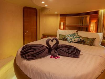 Cabin on Pillars, a Azimut 55 Fly yacht at Mai Khao, Thailand