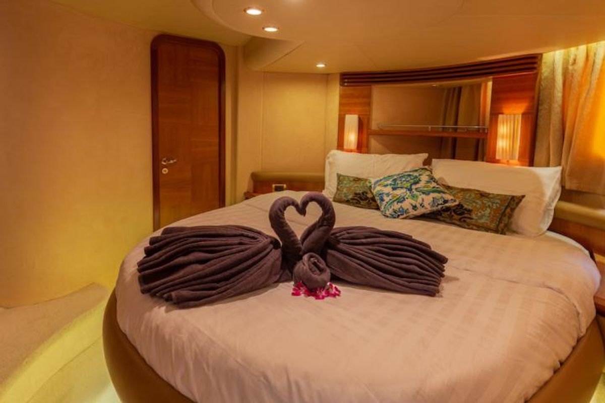 Cabin on Pillars, a Azimut 55 Fly yacht at Mai Khao, Thailand