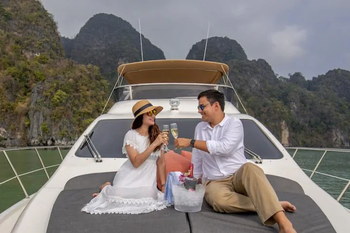 Deck of Pillars, a Azimut 55 Fly yacht at Mai Khao, Thailand