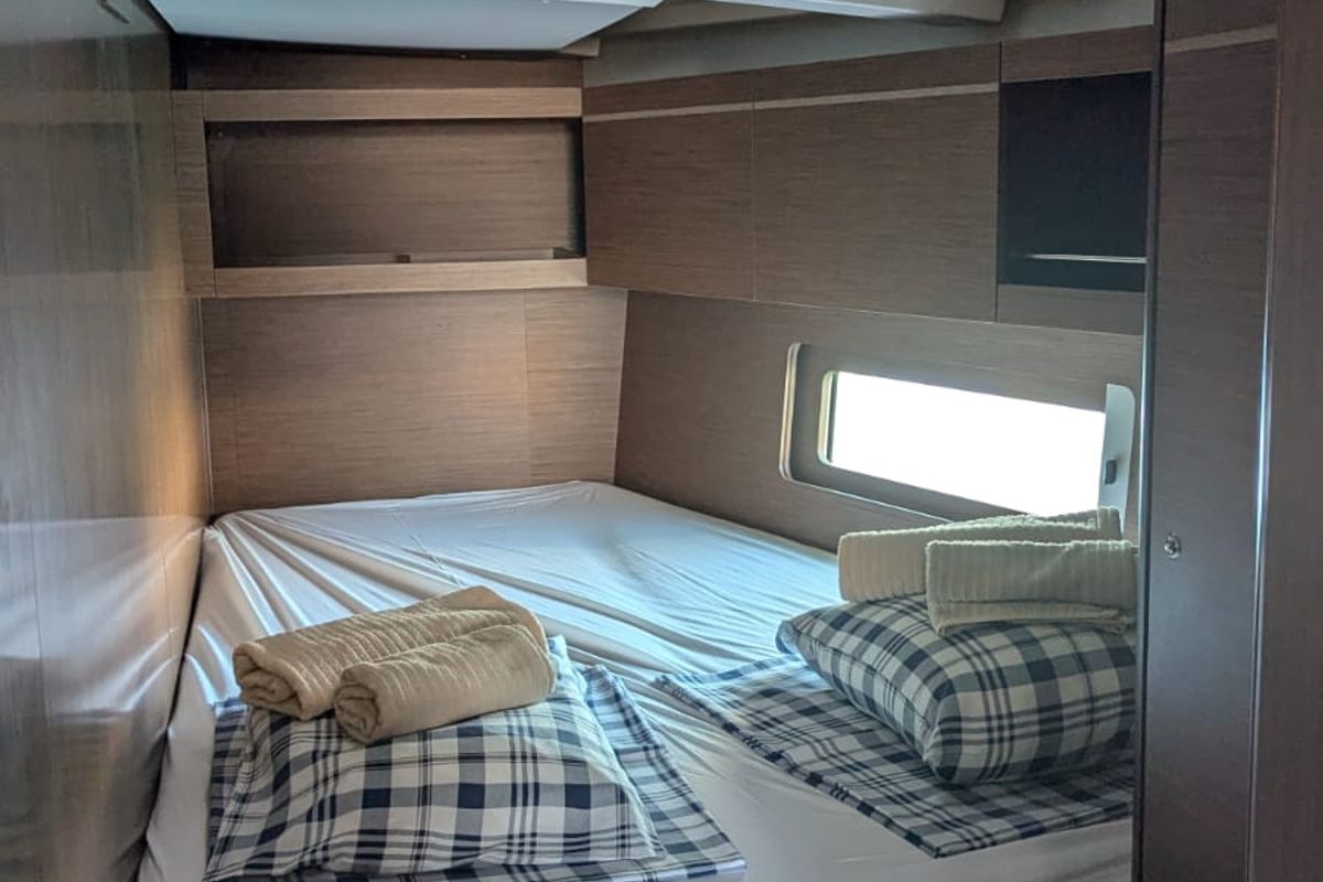 Cabin on Noah, a Beneteau Oceanis 46.1 sailboat at Općina Rogoznica, Croatia