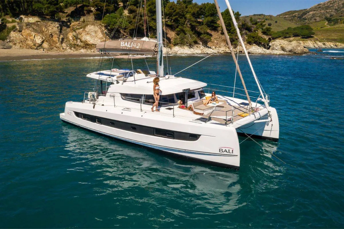 Exterior view of Diotima, a Bali 4.2 catamaran at Athens, Greece