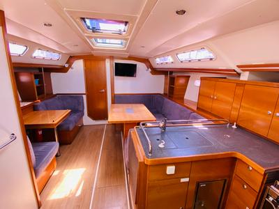 Salon of Performance Cruiser, a Hanse Yachts Hanse 430e sailboat at Grad Pula, Croatia