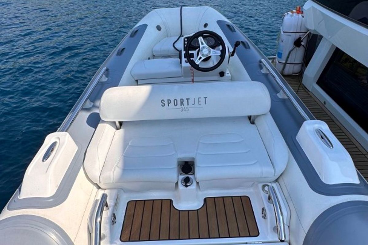 PARADISE, a Galeon 680 Fly yacht at Dubrovnik, Croatia