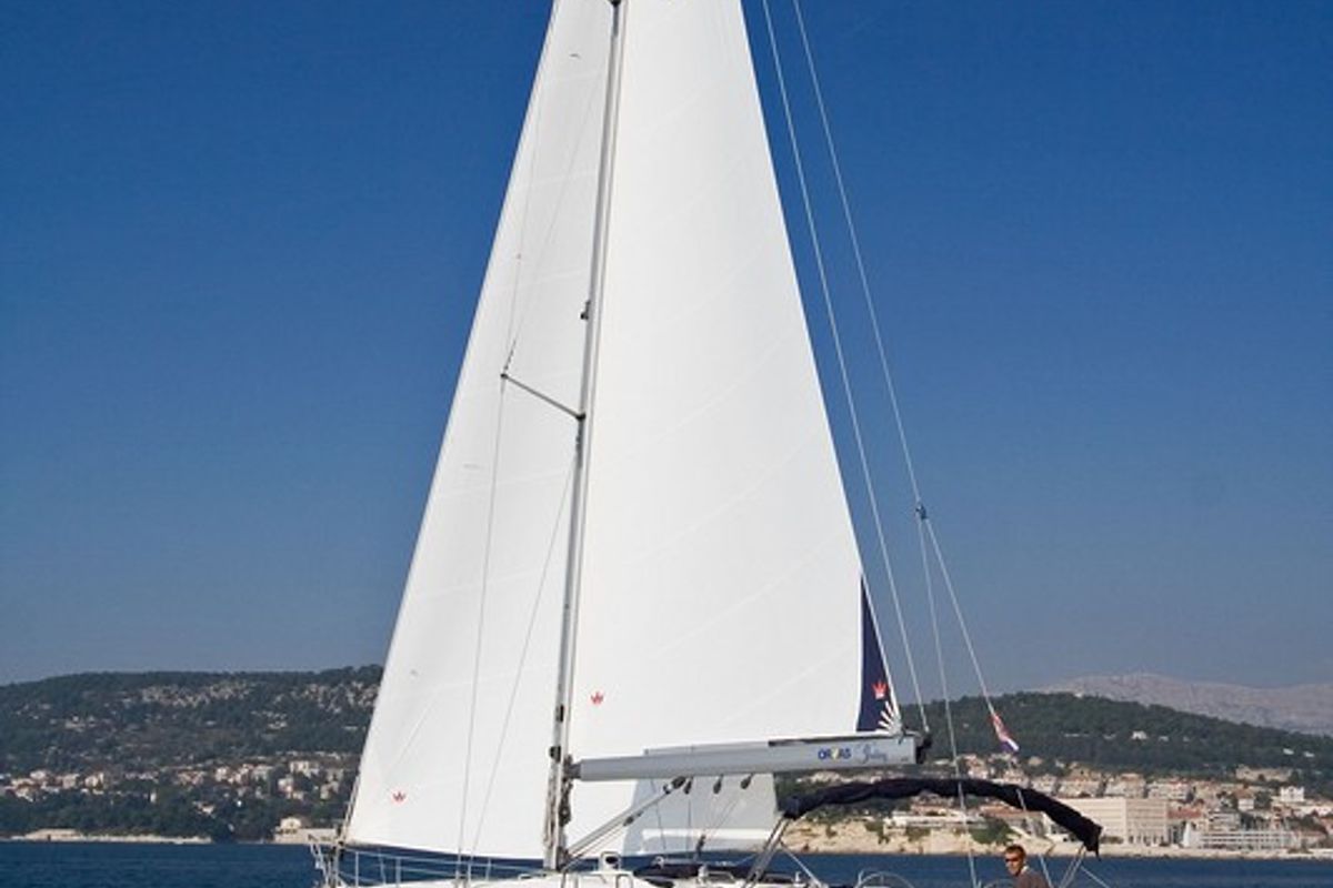 Exterior view of La Luna, a Bavaria 46 Cruiser sailboat at Municipal Unit of Lefkada, Greece