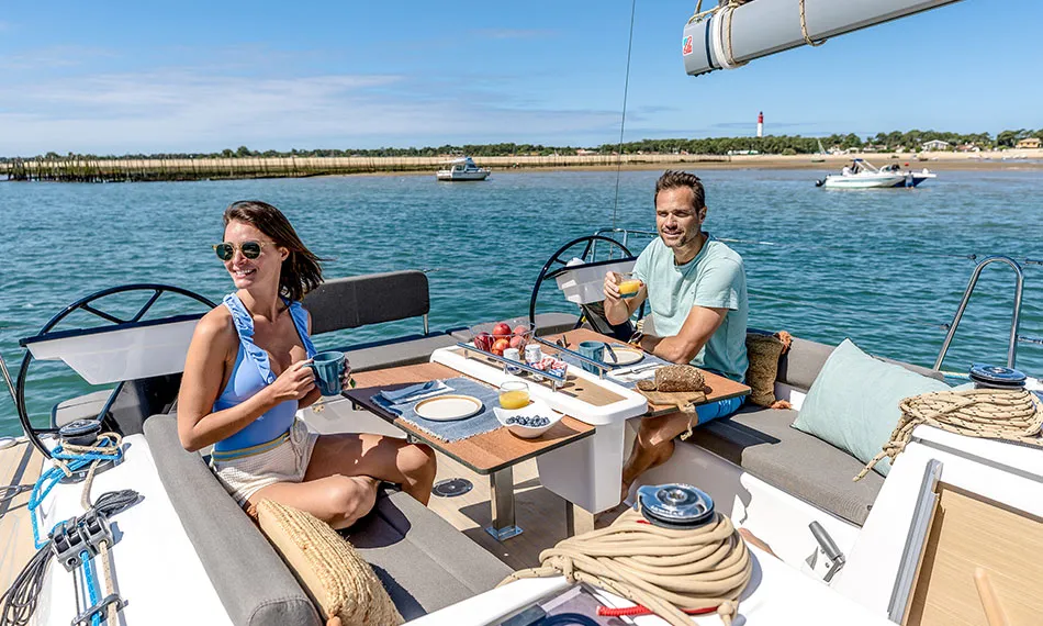 Deck of Spicy Rum, a Dufour 37 sailboat at Ribishi, Saint Vincent and the Grenadines